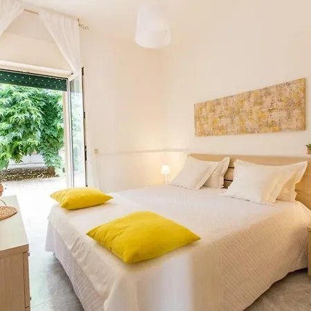 Nettuno * Torre Santa Sabina